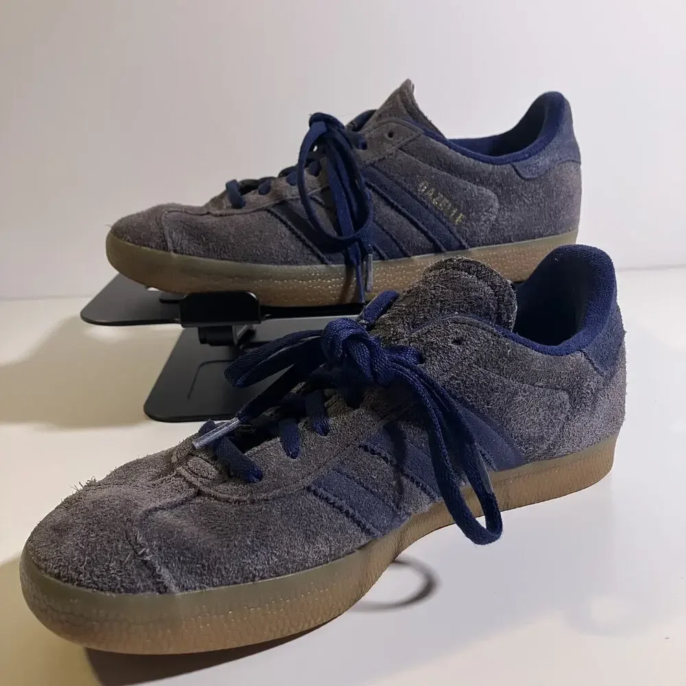 Adidas Gazelle Shoes Mens Size 7.5 Blue Suede Classic Low Top Sneakers‎ Gum Sole